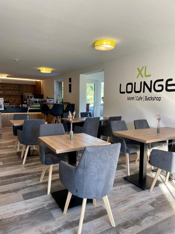 Motel Xl Lounge Traisen ภายนอก รูปภาพ